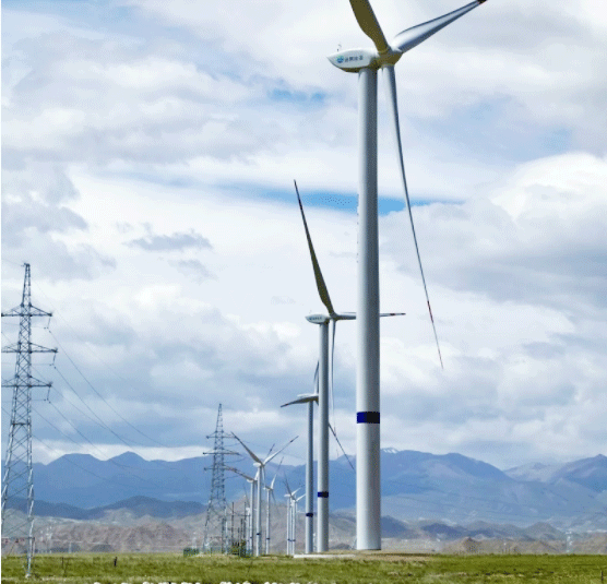 一路向西 零距離走近中國最大單體風電場！